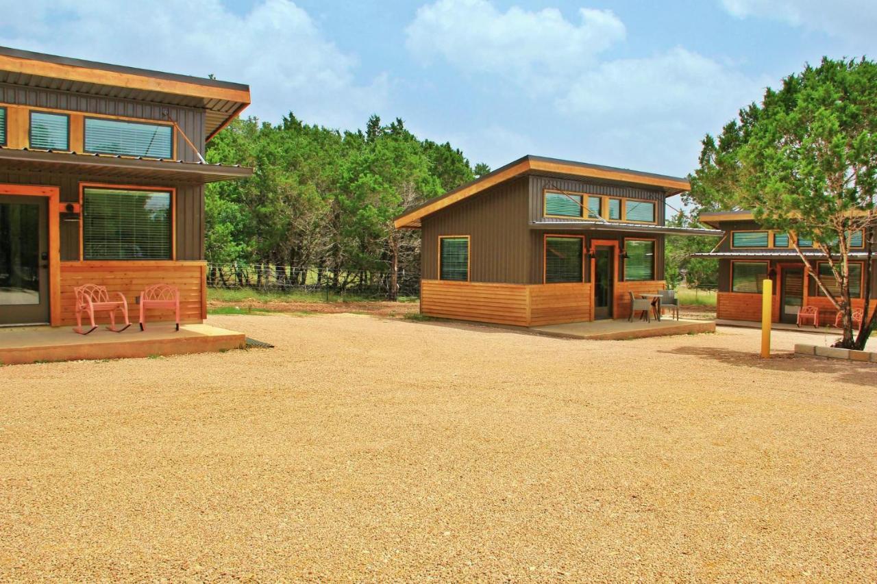Green Acres Cottages - Fredericksburg Suite Wimberley Eksteriør bilde